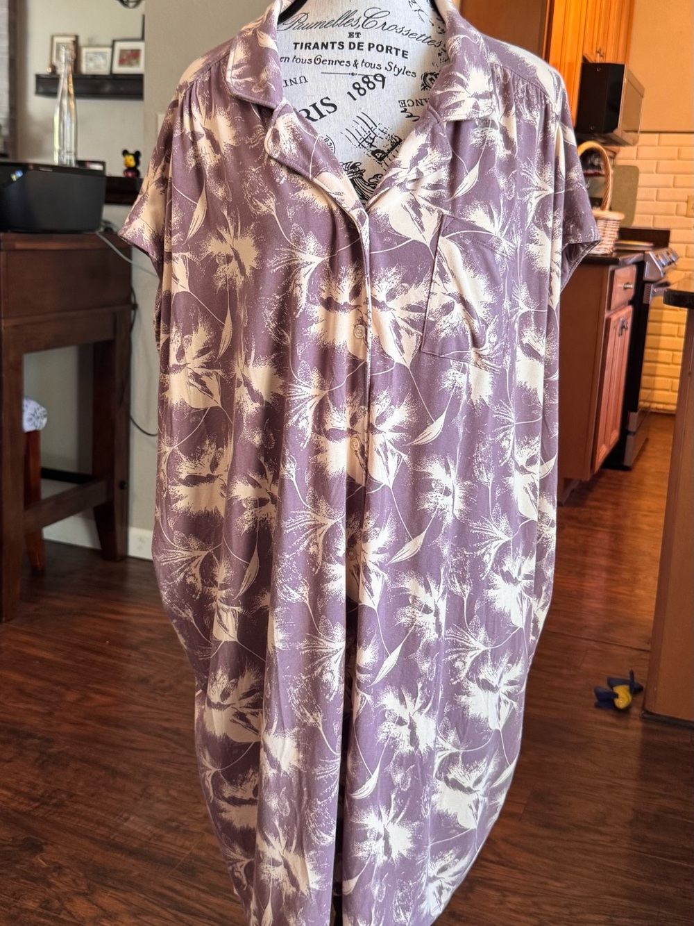 Lavender Floral Button-Front Lounge Shirt - Women’s Casual Sleepwear